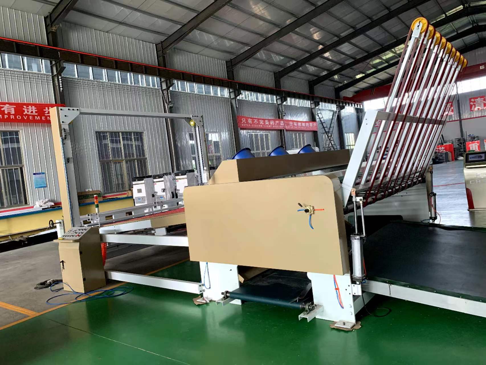 High Speed Corrugated Board Stacker Machine with Steam Heating and Various Flute Widths
