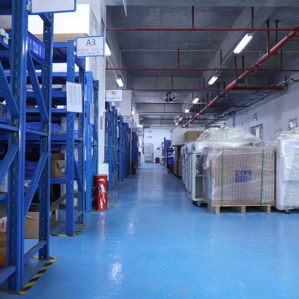 Blue Light Welding Head with Blue Laser Source for Welding Highly-Reflective Copper