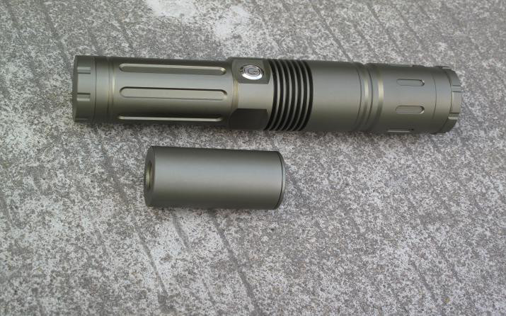 High Performance Forensic Light Source 2800mAh 4 Hours Duration Time