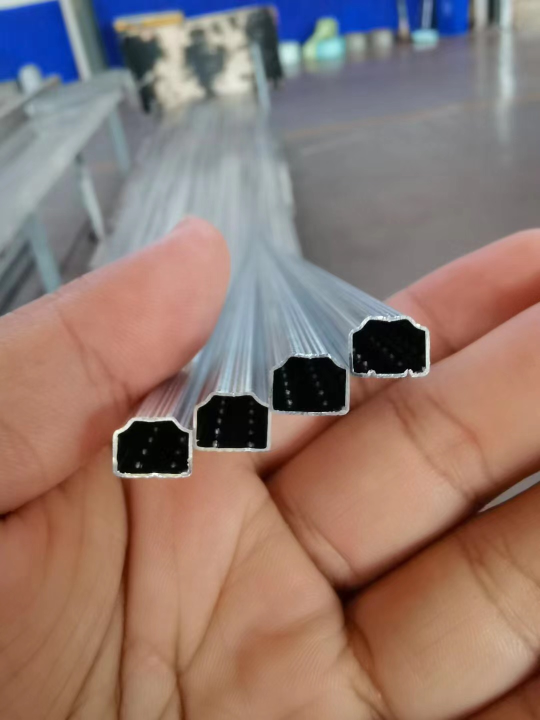 High Frequency Aluminum Spacer Bar for Modern Design Double Glazing Windows and Doors
