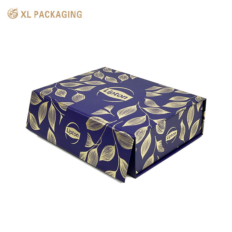 XL Packaging Custom Packaging Factory Matt Lamination Printing Clothing Paper Box Folding Box With Magnetic Closure