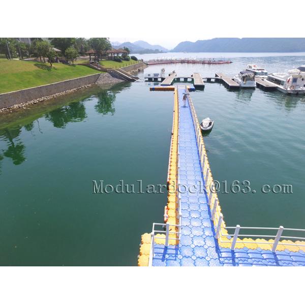 HDPE fabriquer un ponton flottant