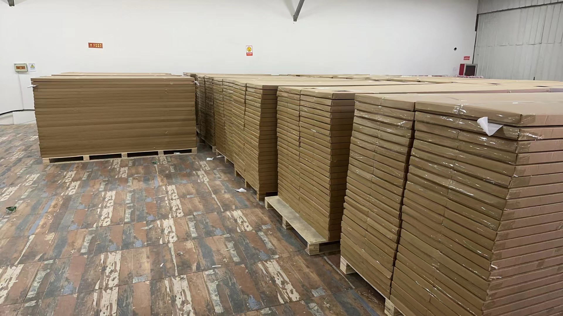 Wholesale with Competitive Price Akupanel Wood Veneer MDF Covered PET Wood Slat Acoustic Panels