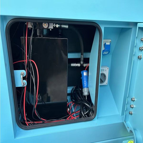 Portable Industrial Light Tower Waterproof Housing Solar Light Tower Renewable Energy Solar Light Tower Supplier