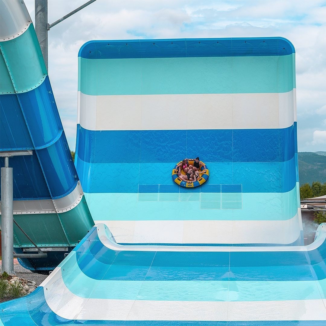 Hold Up 300kg Water Park Slide Amusement Water Park Rides