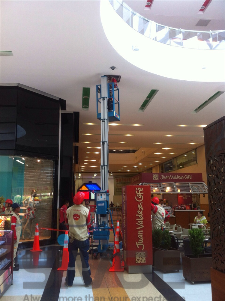7.6 Meter Platform Height Truck Mounted Aerial Platforms Vertical For Factories