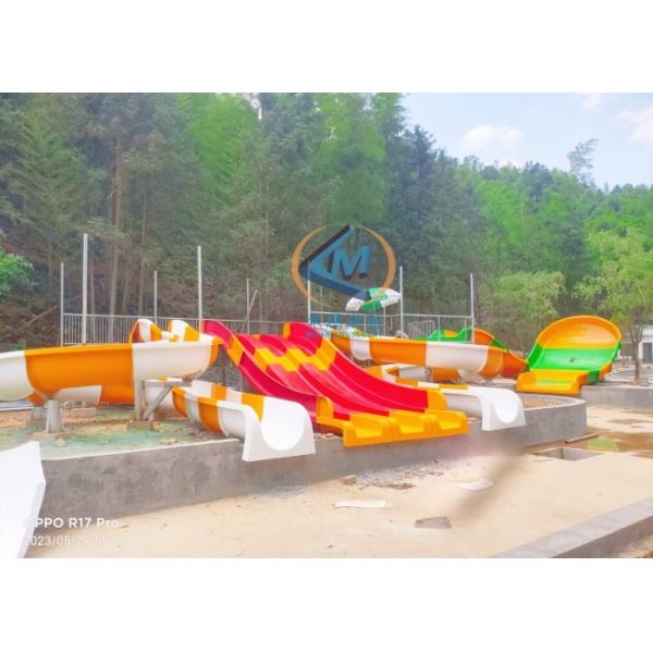 Durable Fiberglass Pool Slide Combined 400cbm/Hour Water Flow For Resort Villa Backyard
