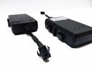 China Waterproof NB - IoT Motorcycle GPS Network Locator With Good Signal Reception wholesale