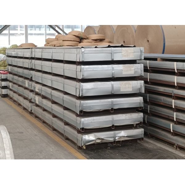 Green Color Metal Tiles PPGI Roof Panels Sheet Trapezoidal Metal Roof And Cladding Galvanized Roof Panels Nippon Paint