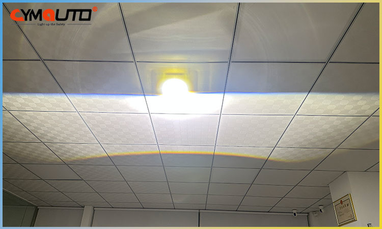 TY1-2 Prism Straight Shinning Bi Xenon Projectors For Universal Cars