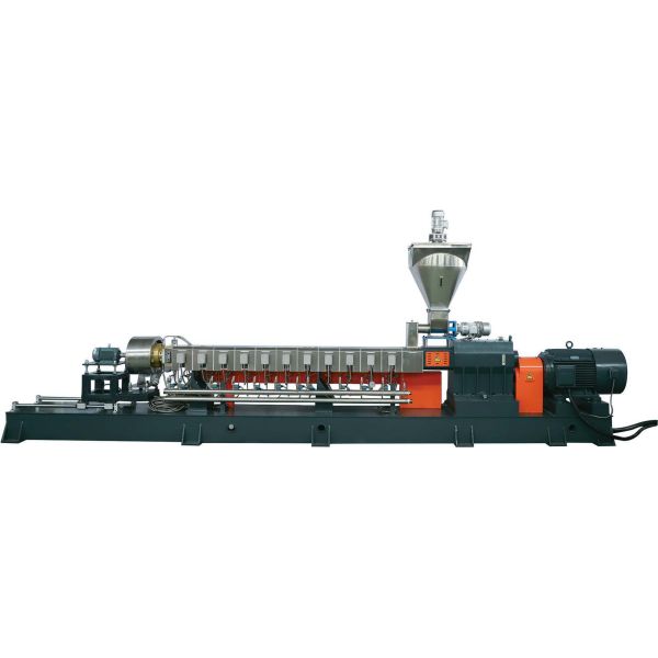 Custom Plastic Granules Extruder Machine Energy Efficient With GUOMAO Gear Box