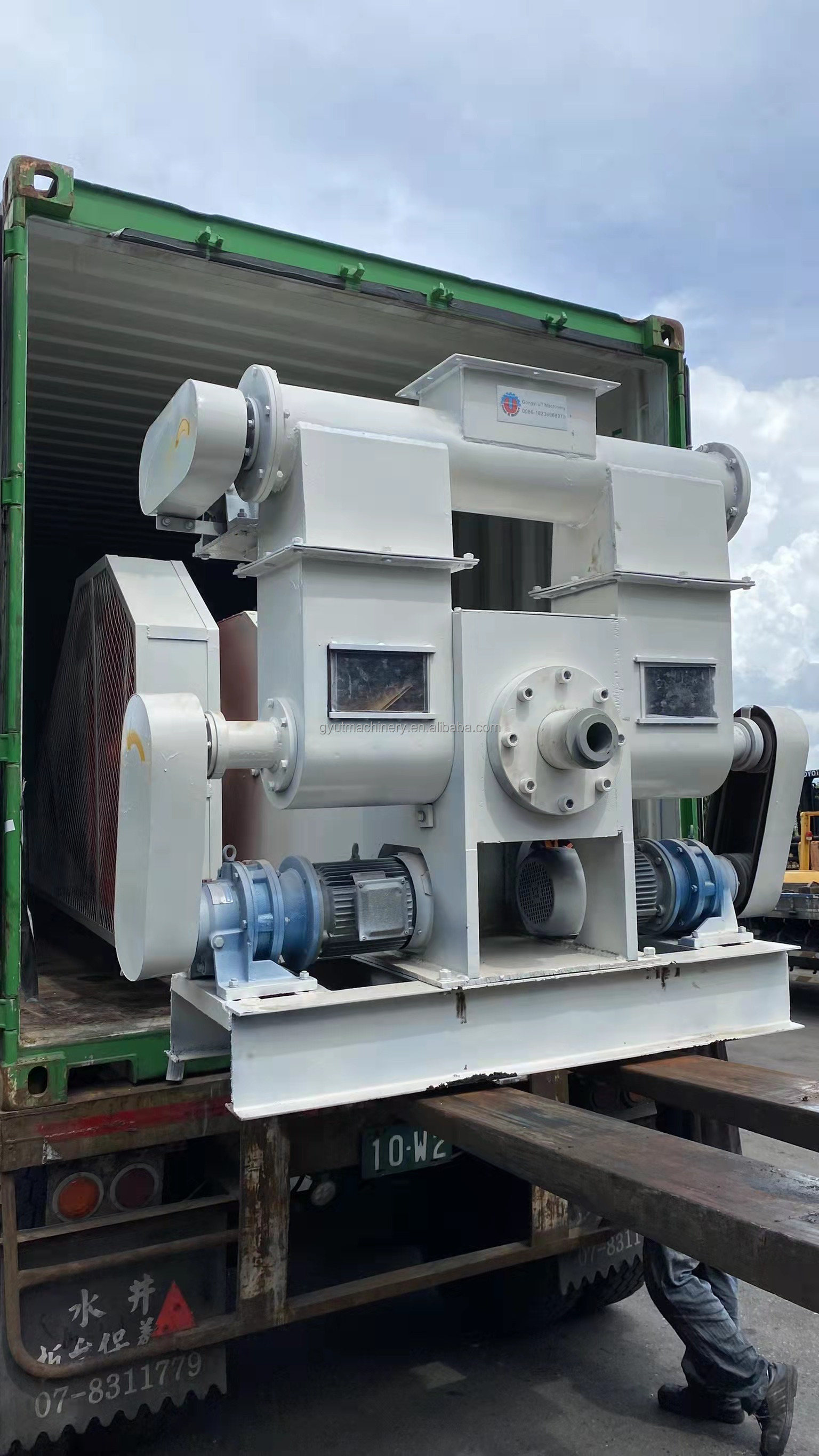 30mm Dia Biofuel Wood Sawdust Hydraulic Briquetting Punching Machine with Blue Color