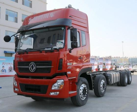 Quality DONGFENG CNG Commercial Euro 5 Truck Heavy Duty 6x4 9.4M for sale