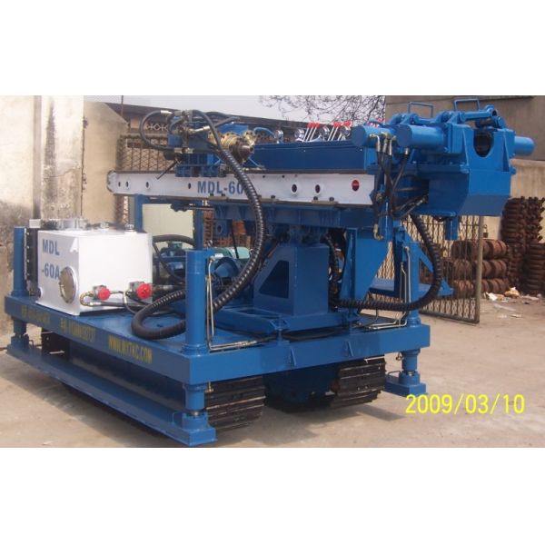 MDL-60C Water Power Station Crawler Drilling Rig , Multifunctional Drilling Rigs