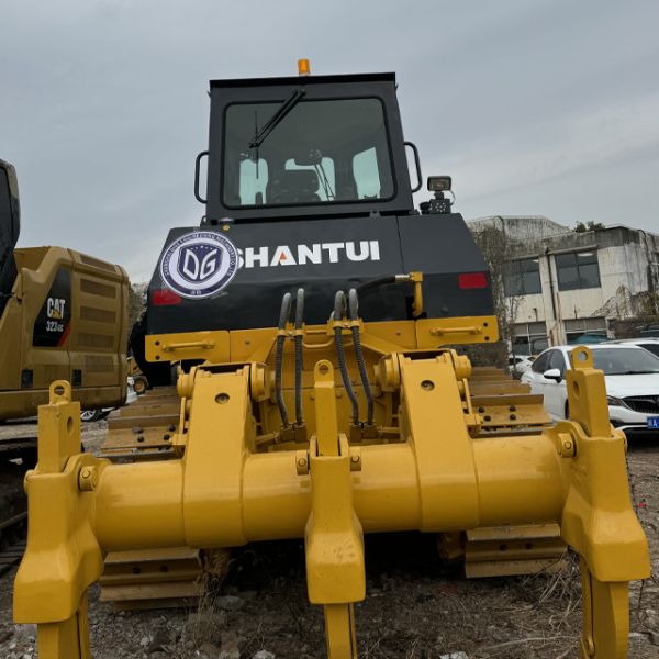 Used SD22 Bulldozer China Shantui SD22 SD16 Crawler Bulldozer In High Quality On Sale