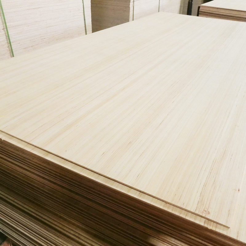 Double Sided Decoration Veneer Board 4x8 Birch Plywood For Furniture