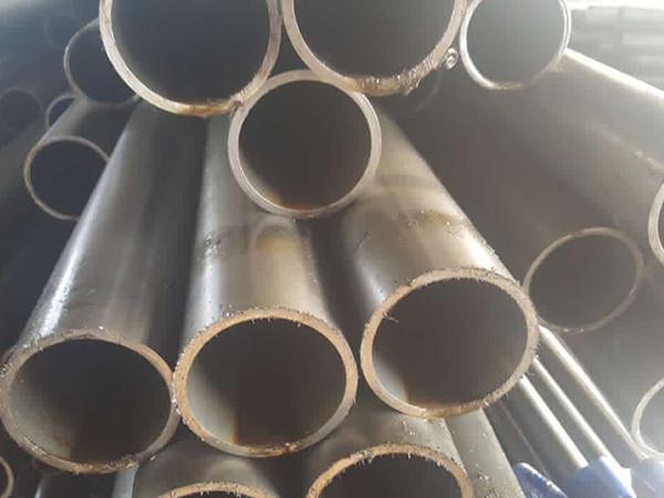 Quality Stable Performance Round Steel Pipe / S25c Seamless Mechanical Steel Tubing for sale