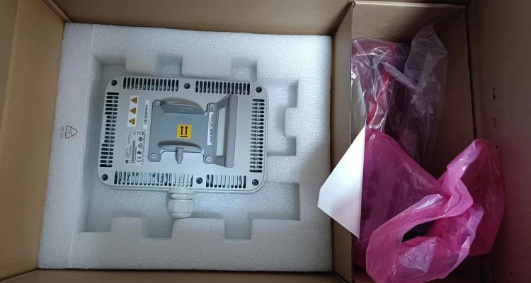 Advanced Wireless RTN510AP SLM1DM31 Microwave for Mountainous Plains Network TCP 02312AAE