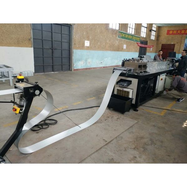 Hot sale prefabricated building light gauge steel framing roll forming machine