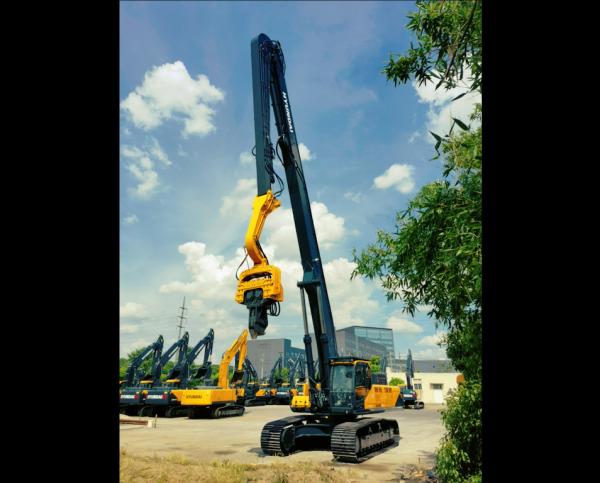 Quality 12 Meter Pile Driving Vibro Hammer For Sheet Piling And Pulling Construction Projects for sale
