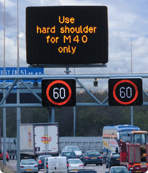 P31.25 Yellow LED Traffic Signs Warning Essential For Variable Message Signs