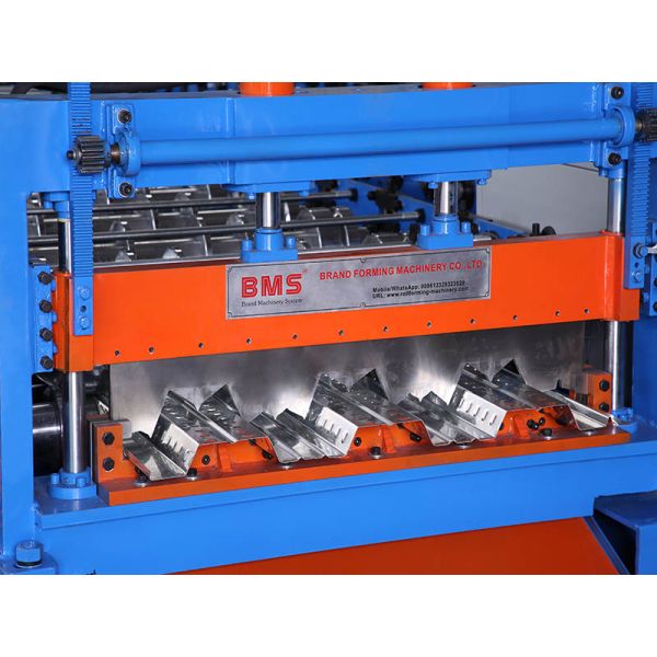 CE Standard Floor Decking Roll Forming Machine WIth 3T Decoiler