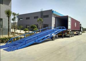 China Strong Frame Manual Portable Loading Dock Ramp Convenient Operation on sale