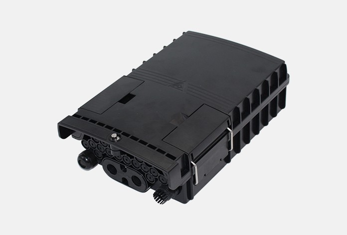 700 700
