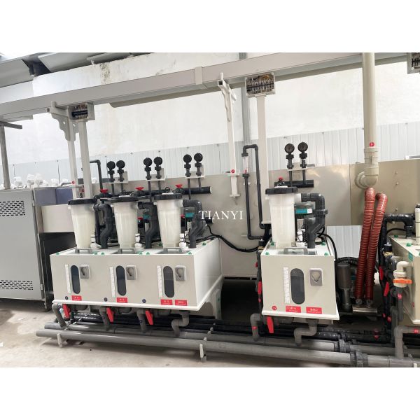 Automatic Tunnel Cleaning Machine For Apple Panel Keyboard Frame