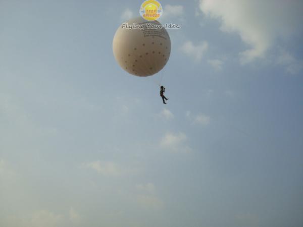 Quality White Big Fireproof and Waterproof Printed Inflatable Helium Balloon with Lighting systems for sale