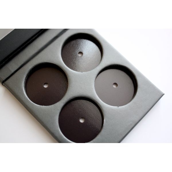 4 Pans Refillable Empty Magnetic Palette Pantone Color DIAM 27MM