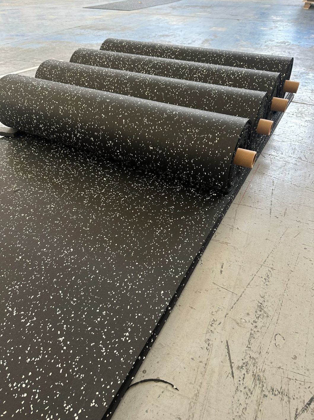 Custom-Cut Recycled Rubber Flooring Rolls 2mm 4mm 5mm 6mm 8mm 10mm 12mm