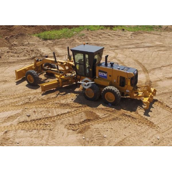 4279*610mm Blade Motor Grader Machine 922F 6F/3R Gears With 5-Shank Ripper