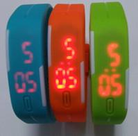 Quality Low cost Sport Watch with time and date display, button battery embedded for sale