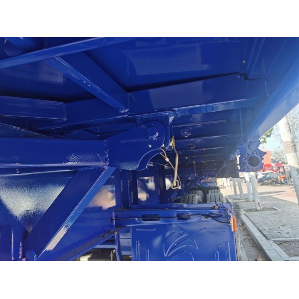 3 Triple Axle Cargo Trailer Side Wall Cargo Semi Trailer Truck 40-60 Tons 13000mm