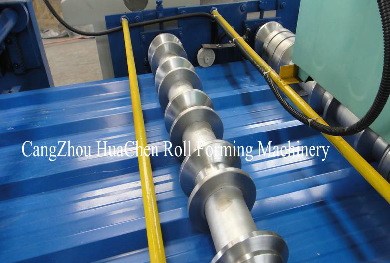 Single layer Roofing Sheet Roll Forming Machine with hydraulic motor control