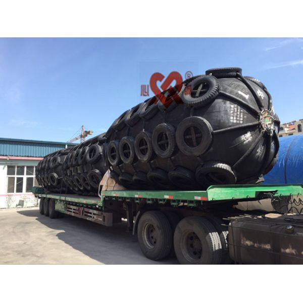 50kpa Floating Defense 2.0X3.5m Pneumatic Rubber Fender For Ship
