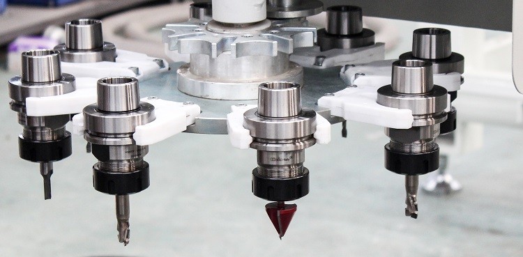 CNC Nesting 3D CNC Router Machine Beam Table With Loading And Unloading 3 Axis CNC Router 1224