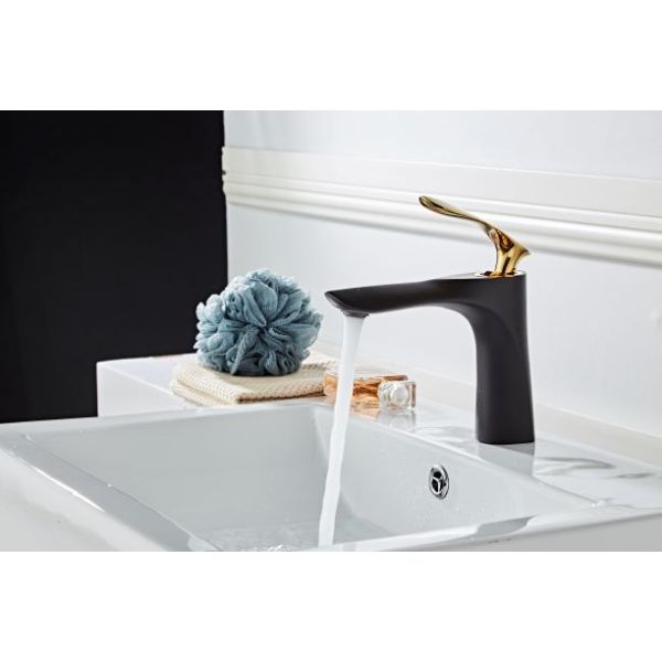 Chrome Plated OEM Electroplate Wash Basin Faucet