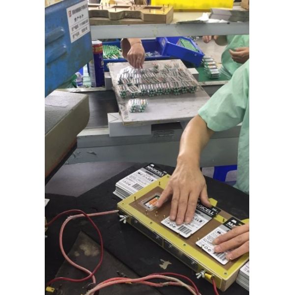 9V Rechargeable Lithium ion Cylindrical Battery Cell For Test Meter