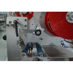 Energy Saving Semi Automatic Bottle Labeler / Bottle Sticker Machine