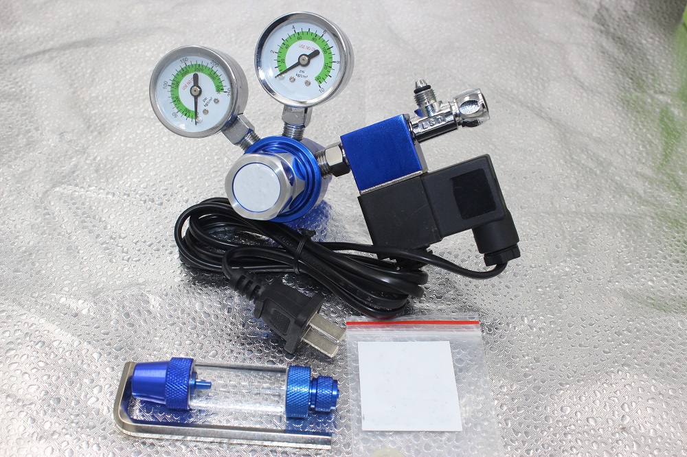 W21.8 G5/8 Thread Aquariums co2 regulator with solenoid valve 3500PSI output Pressure