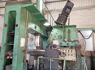 Q345B Stainless Steel Dished Ends Shrinking Head For Pressure Stabilizing Tanks