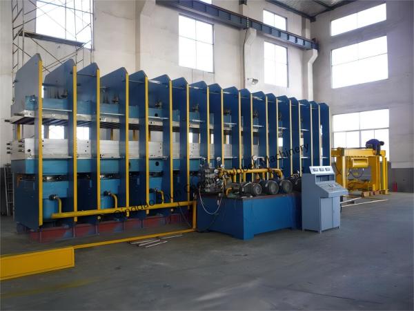 Quality Conveyor Belt Vulcanizing Machine Host Press / V Belt Making Machine for sale