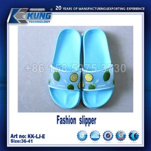 China Multipurpose Waterproof Air Blowing Shoes , Anti Abrasion Mens PVC Slippers wholesale
