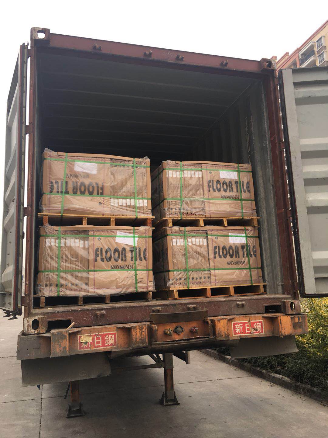 600*600mm Floor Specification Full Body Porcelain Non Slip Stair Tiles in Matte Luster