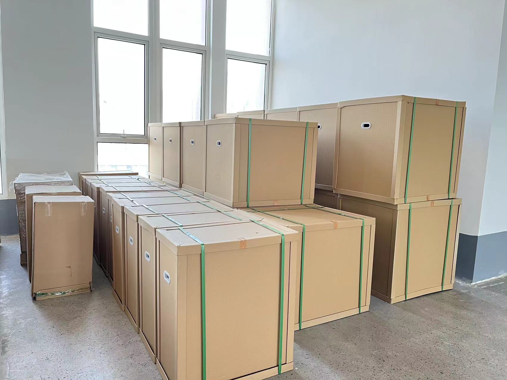 200kg Ice Storage Low Noise Commercial Air-Cooling Cube Ice Machine with 0.96KW Power