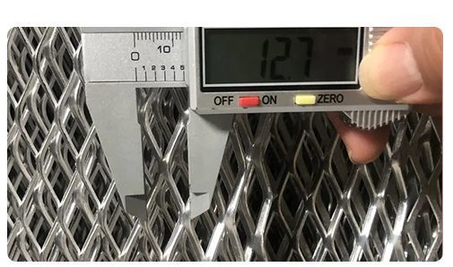 Price of Mild Steel Expanded Mesh Stretch Expanded Metal Mesh From Chinese Supplier/Manufacturer/Factory