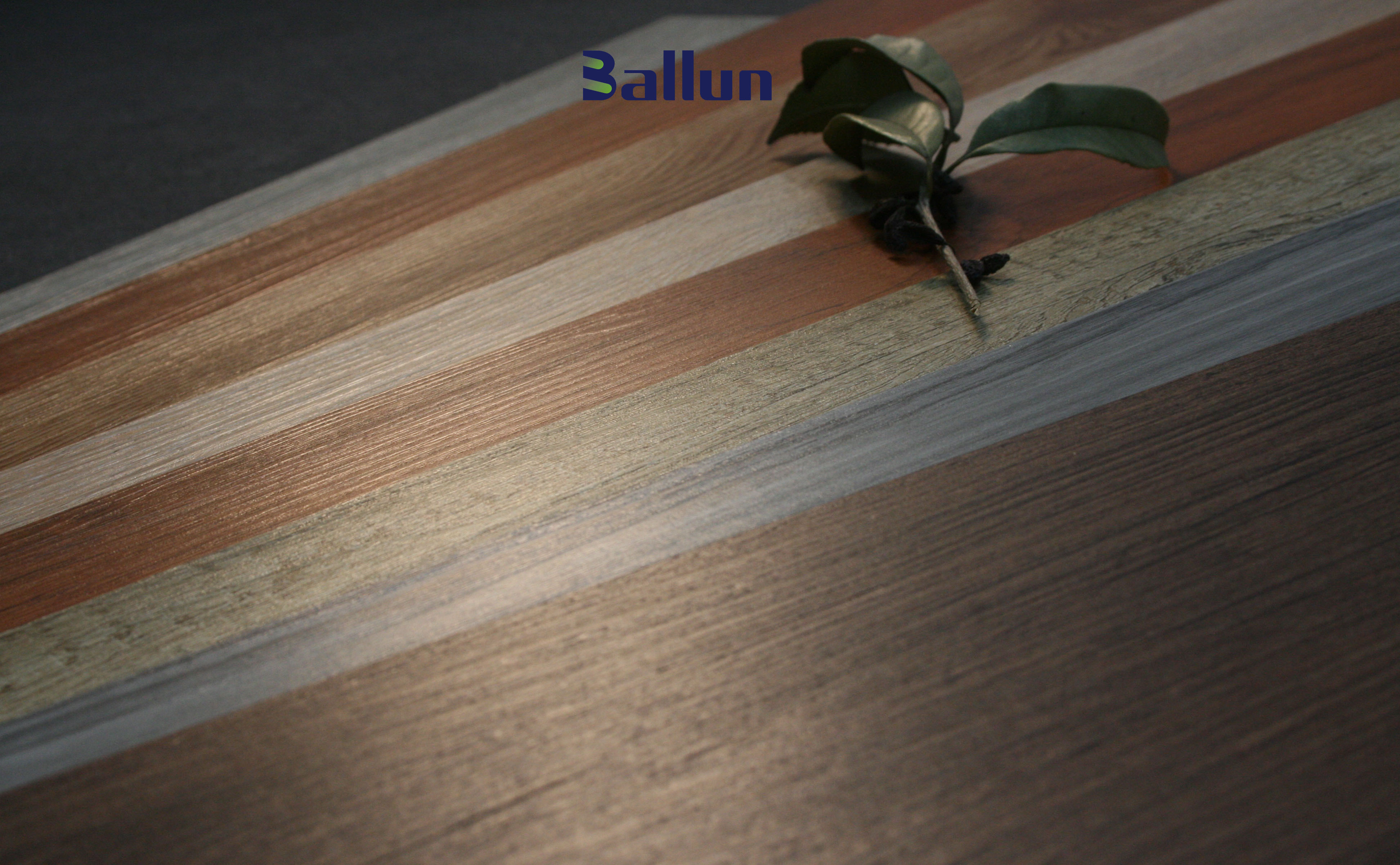 Fireproof Stone Powder Plastic Composite Spc Floor 5mm Thick for Indoor Installation