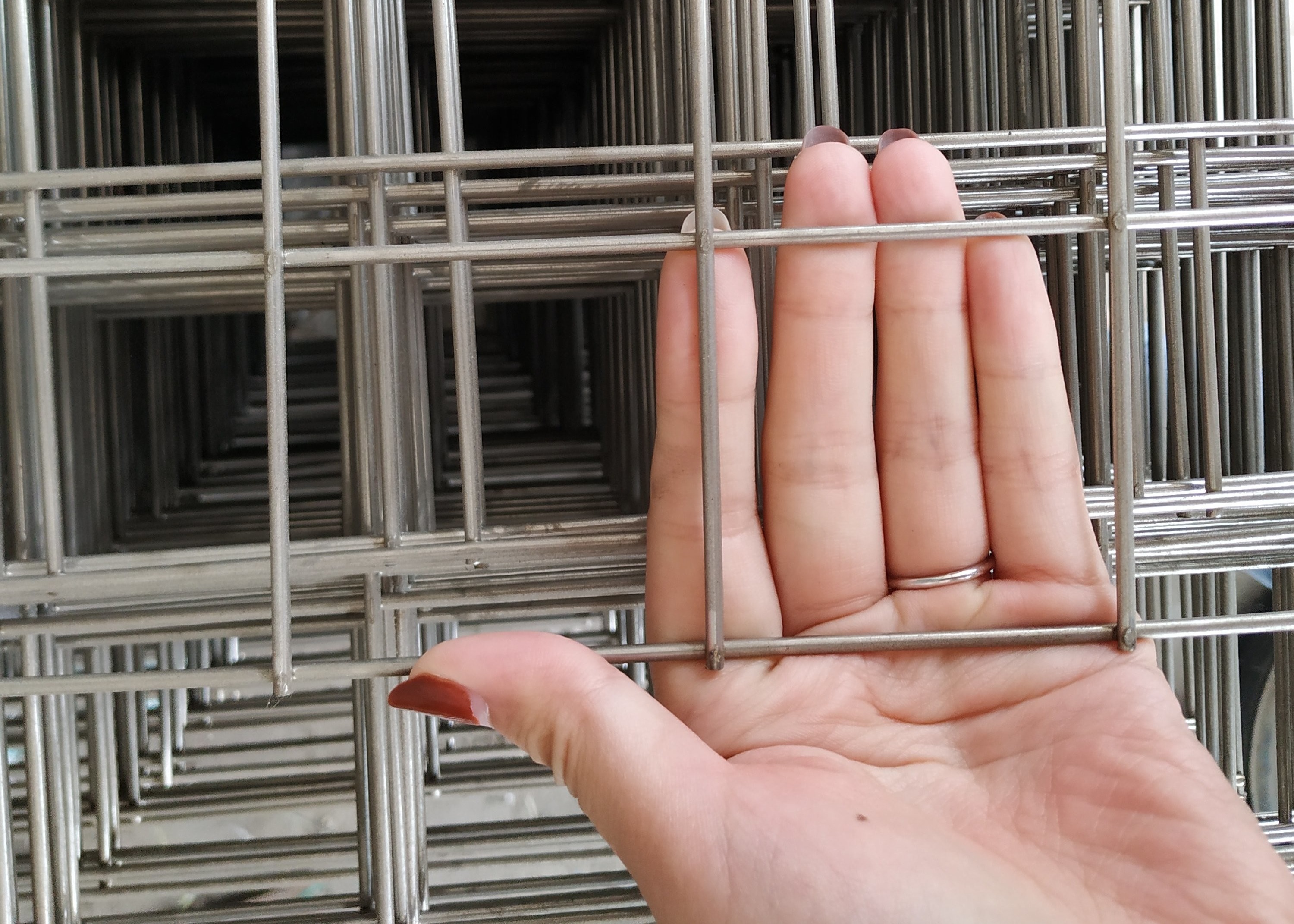 1 Inch 8mm 201 Stainless Steel Welded Wire Mesh